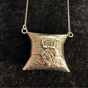 Antique Victorian Silver Plate Reliquary Trinket Box...